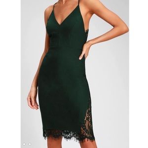 Lulu’s black lace dress